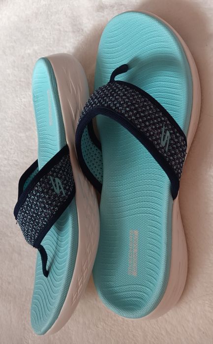 Klapki, japonki Skechers