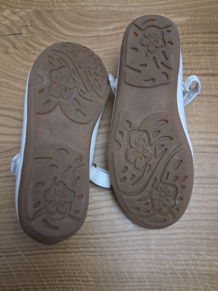 Buciki komunijne  - wkładaka 21 cm
