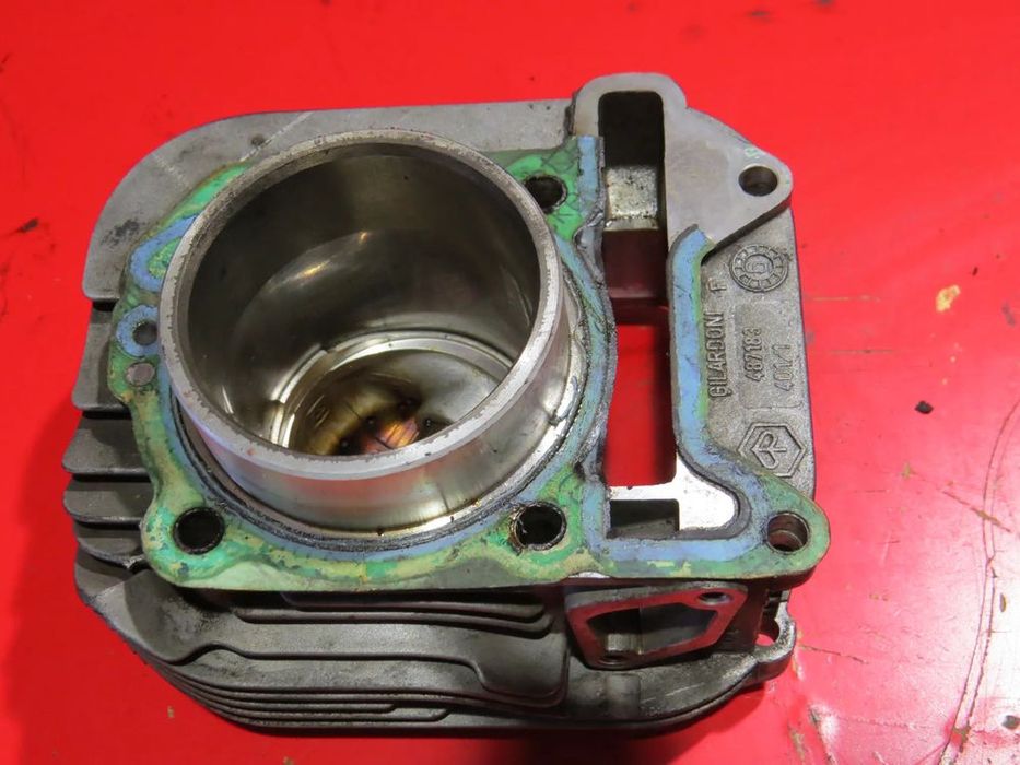 piaggio x8 125 150 180 x7 x9 mp3 vespa beverly atlantic cylinder tłok