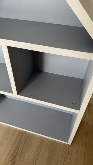 Regał domek 90 x 70 cm