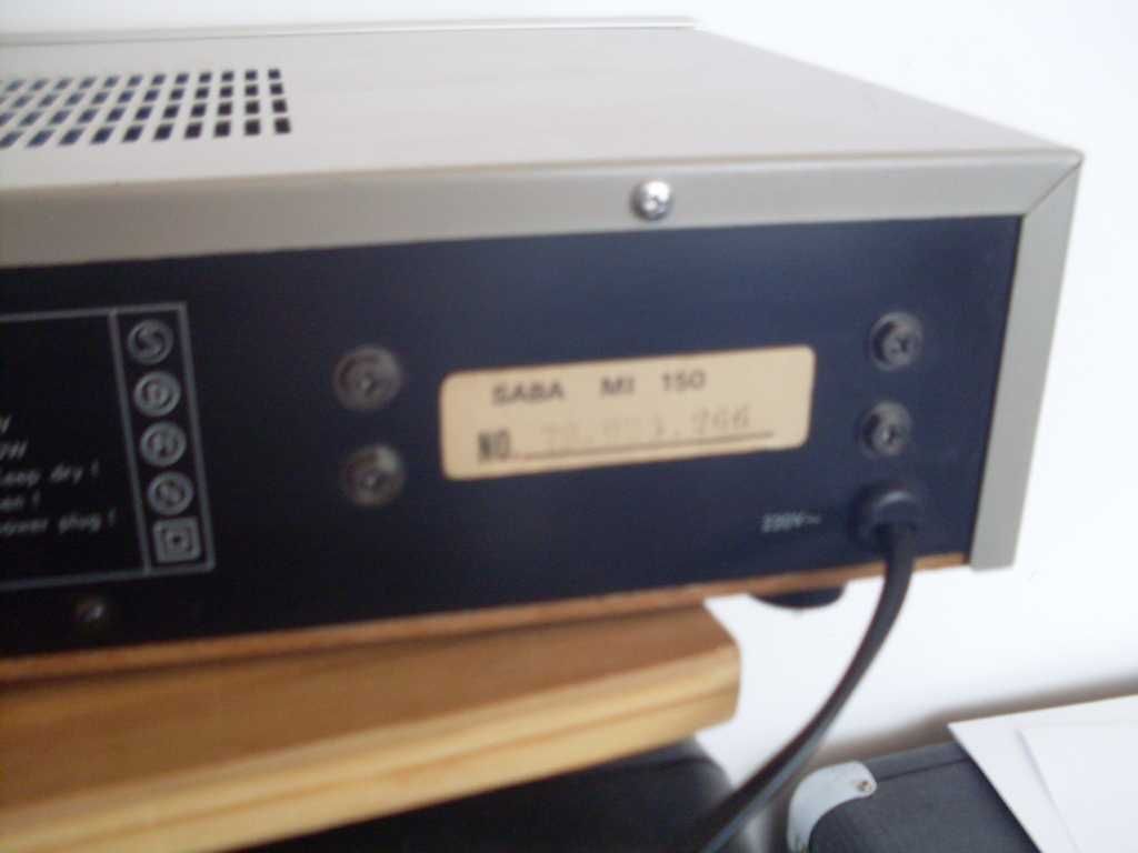 Wzmacniacz stereo Saba.