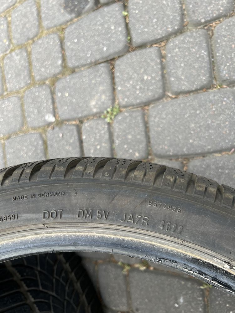 Opony zimowe 255/35/20 dunlop