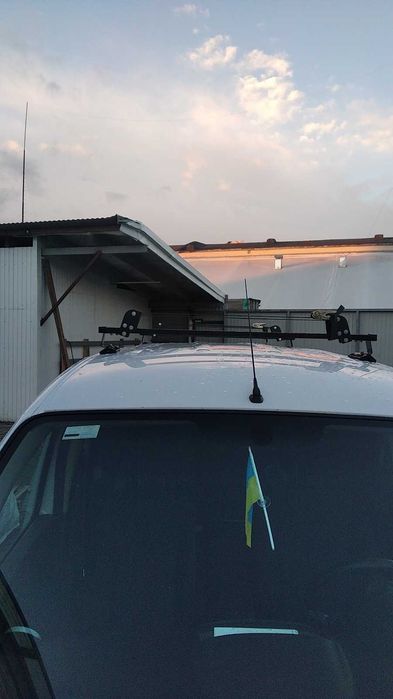 Renault Kangoo - сталеві поперечки B 46 P 32 у штатні місця