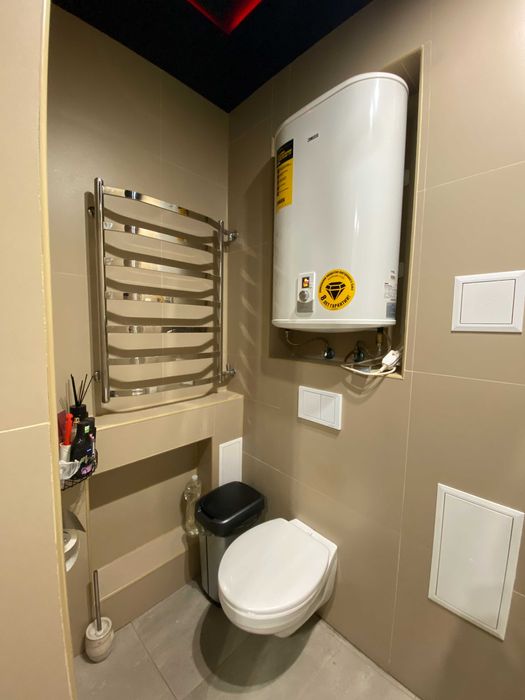 Оренда робочого місця салон краси Дружби народів, кератин, перукар