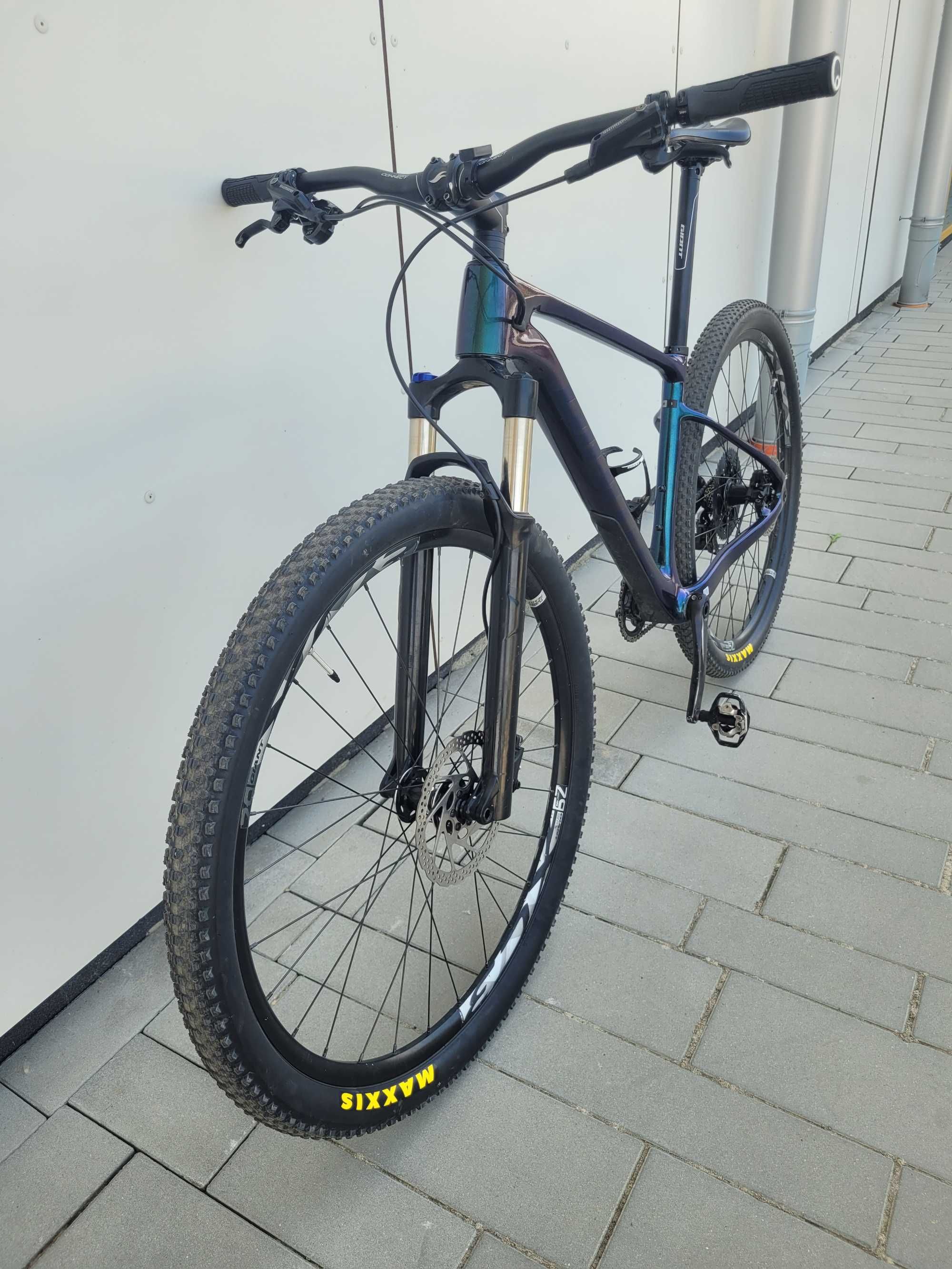 Giant XTC Advanced KARBON