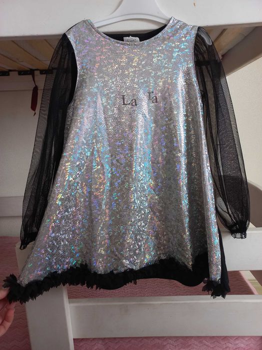 Сукня для дівчинки 104-110см.+шорти