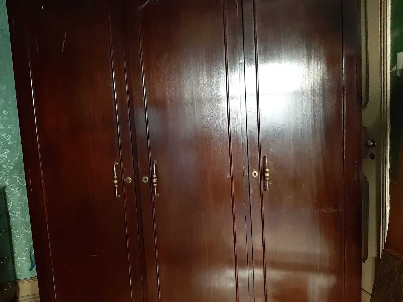 Roupeiro OLAIO vintage c/ 3 portas