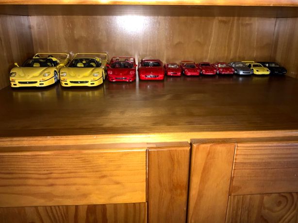 Vendo 11 carros Ferrari da colecação da Shell (25€ tudo)