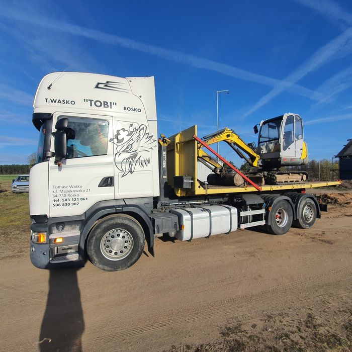 Transport maszyn rolniczych budowlanych