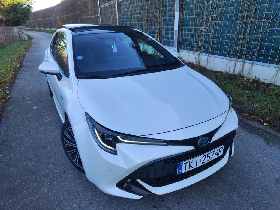 Toyota Corolla e21 Excel Perła - Dach Panoramiczny - Hybryda