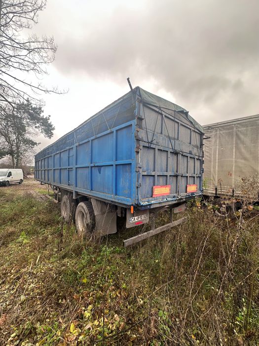 Полуприцеп зерновоз