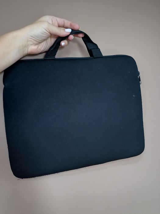 Etui na laptopa tablet