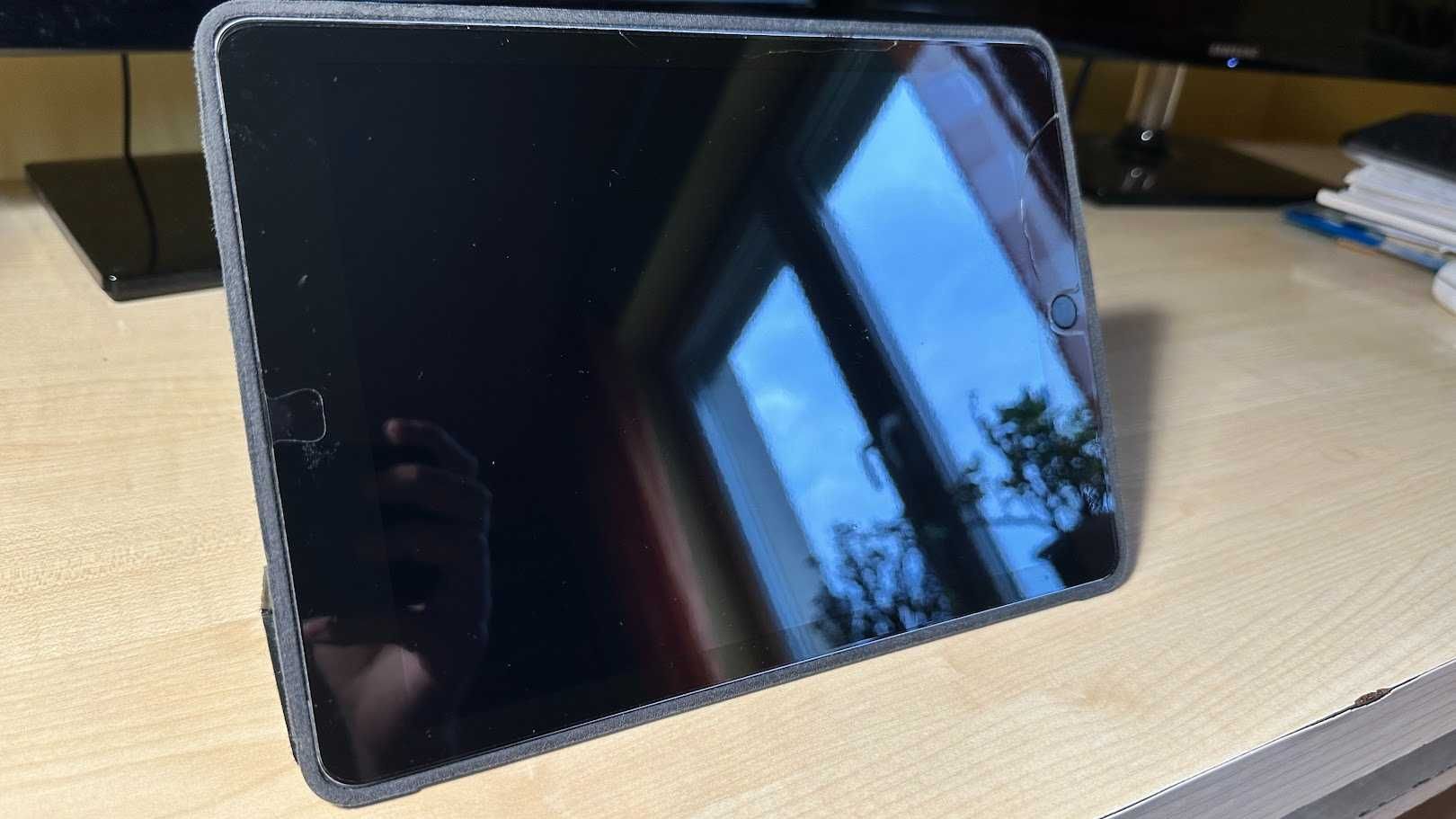 Apple iPad Air 2 A1567 64gb Cellular LTE Space Gray (czarny)