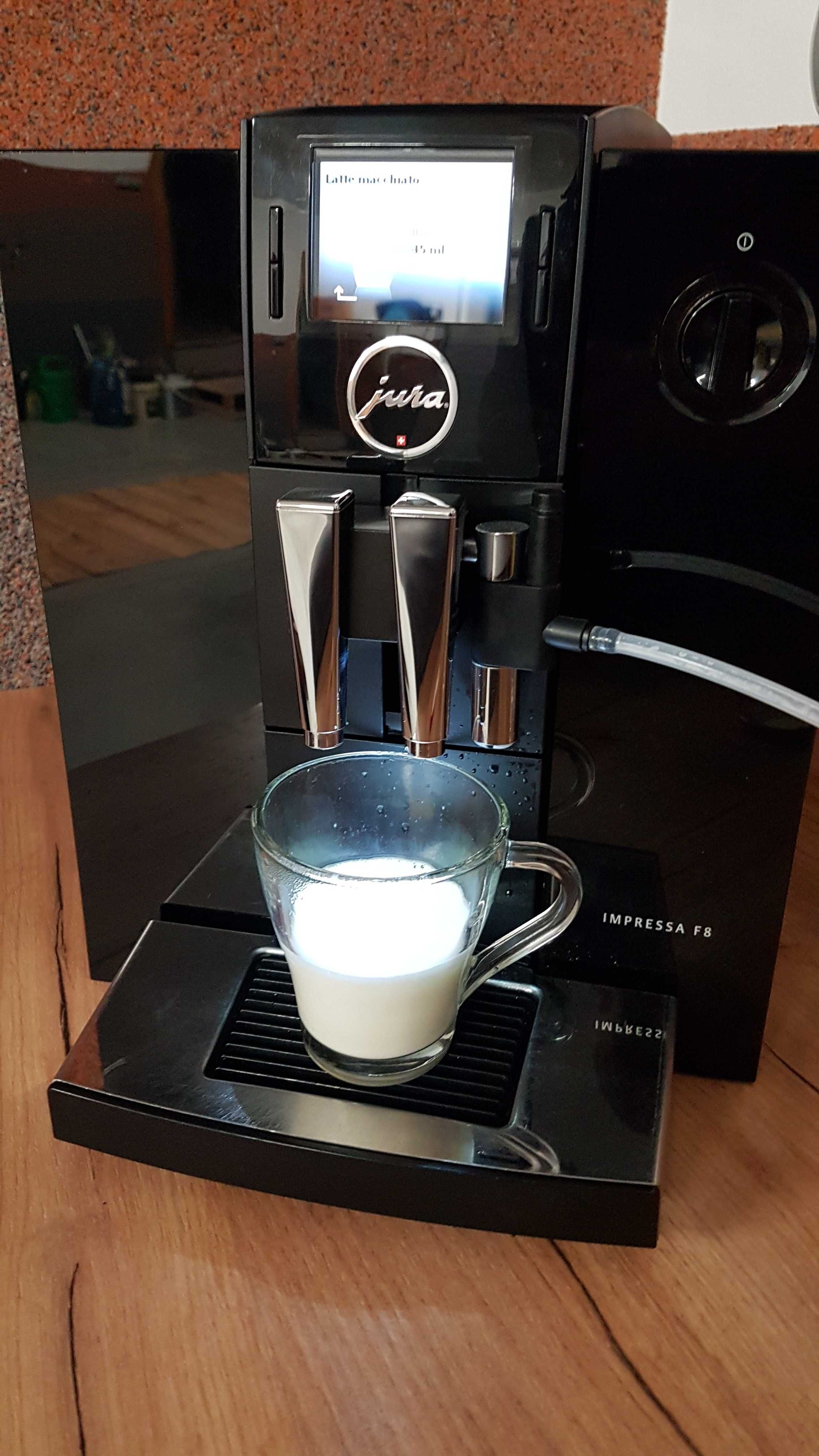 Ekspres JURA F8 super stan 6 miesięcy gwarancji