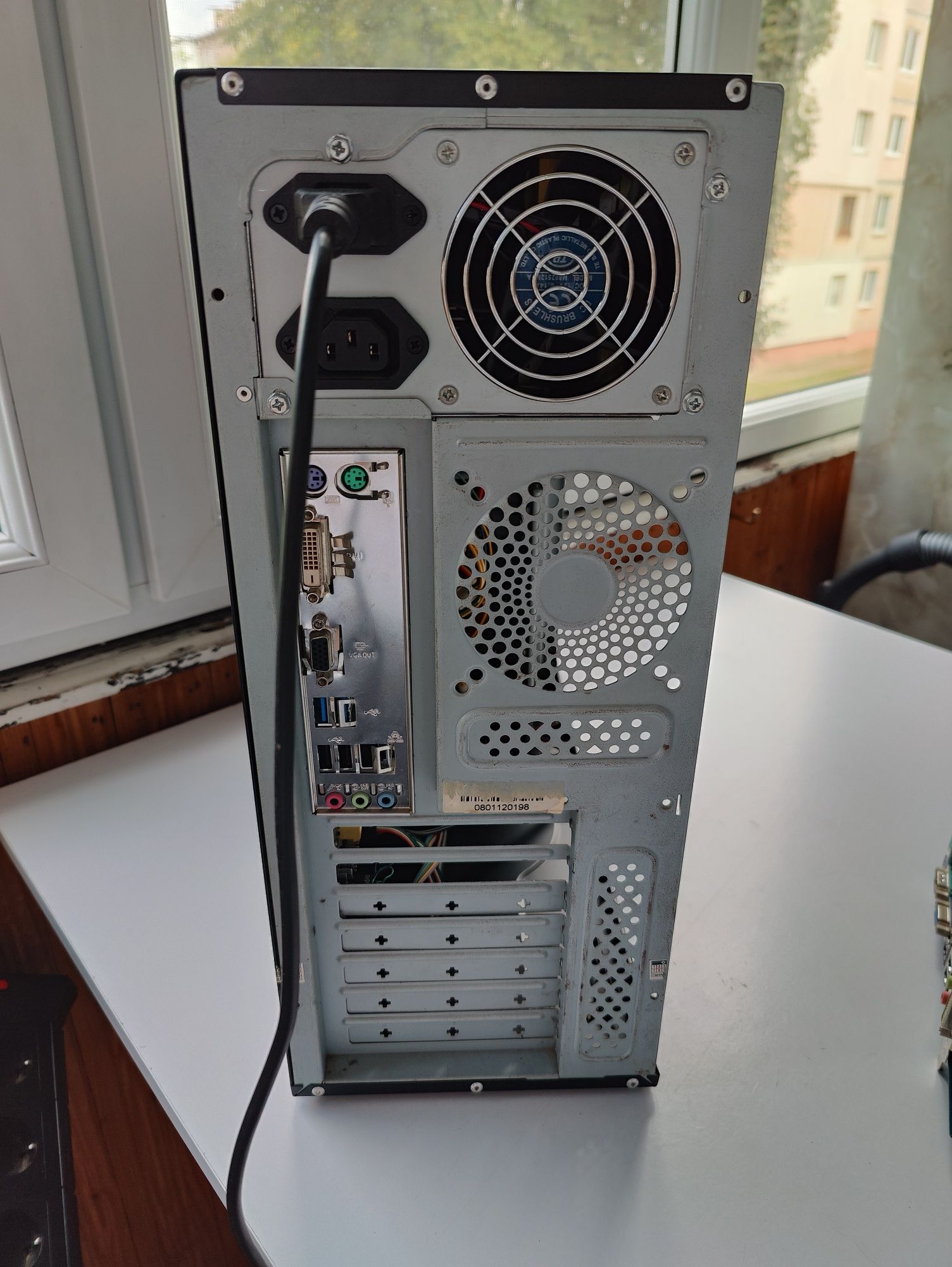 H81m-k + intel i3-4170 + goodram ddr3 8gb 1600 МГц + БП Gembird 450w