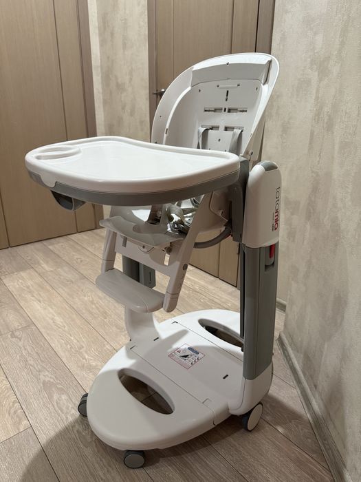 Продам стульчик для кормления peg perego tatamia