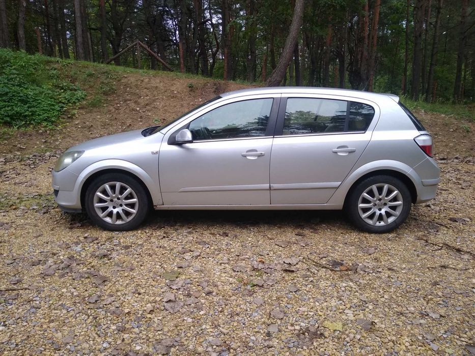 Opel Astra H 1.6 z gazem!