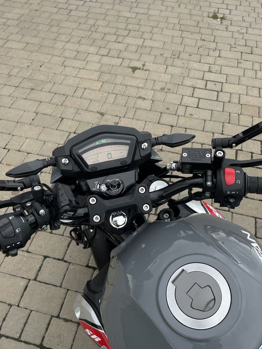 Мотоцикл Lifan sr220 4v