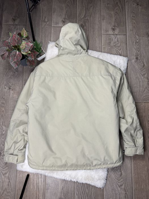 Куртка  Lacoste