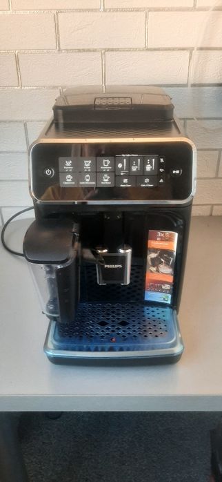 Кавомашина Philips Latte Go 3243