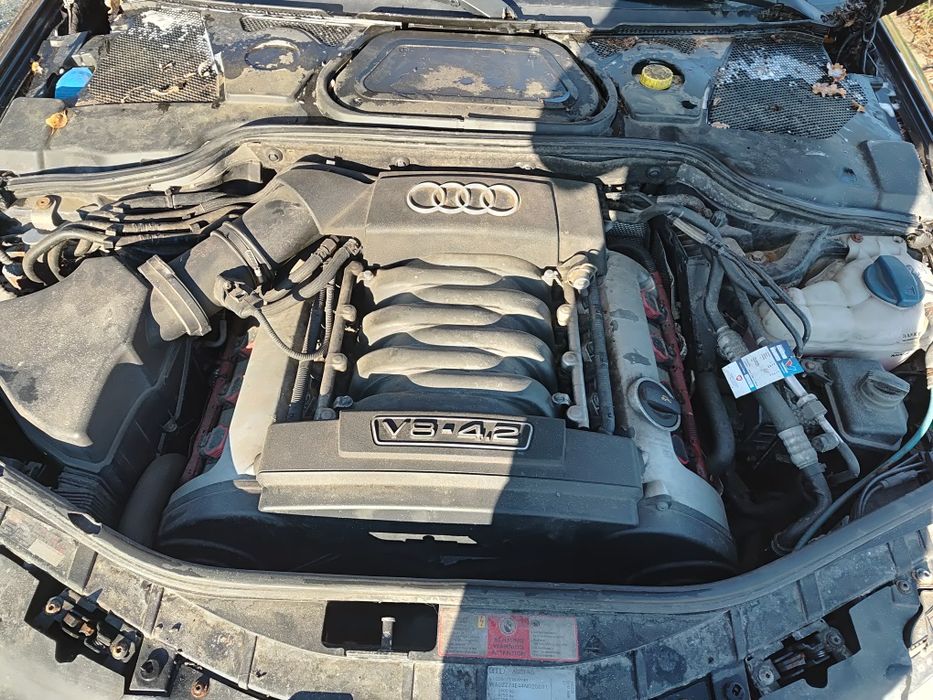 Audi A8 4.2 benzyna