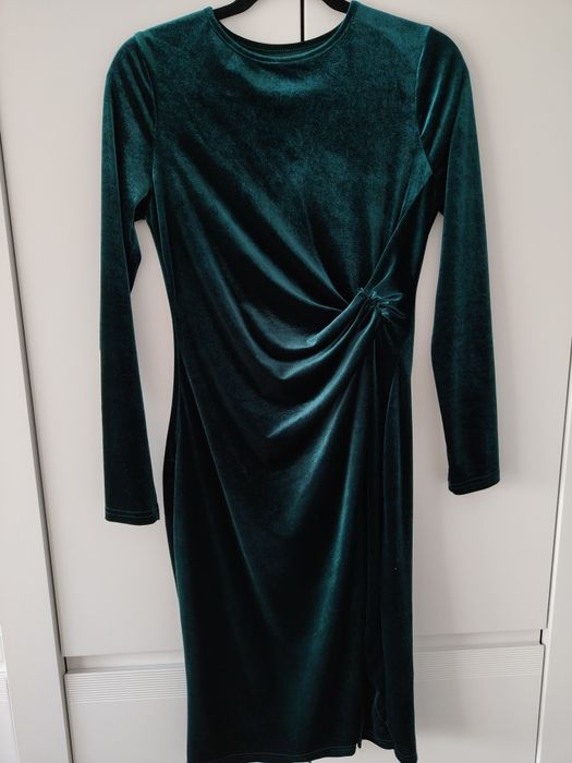 Sukienka welurowa świąteczna r.M