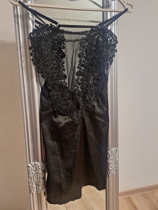 Сексуальный прозрачный кружевной пенюар платье атлас