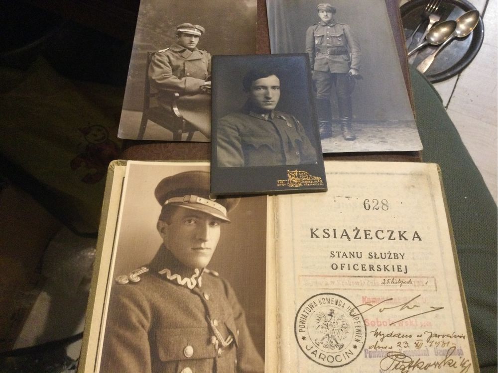 Dokumenty wojskowe IIRP,oficerskie,krzyz niepodleglosci,korespondencja