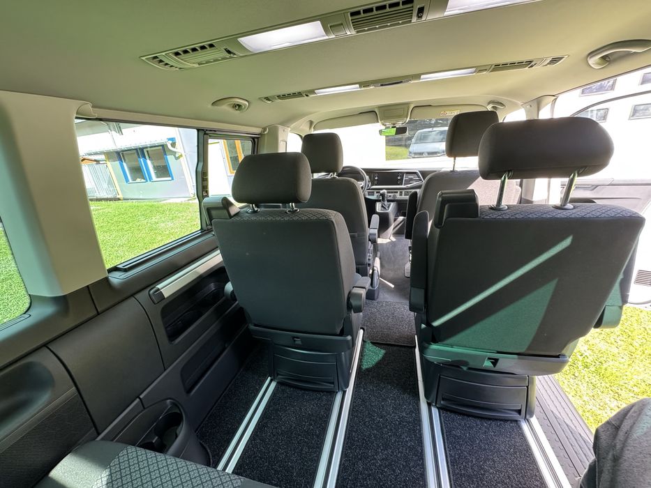 VolksWagen Multivan napęd 4Motion 7- osobowy 2022 r.