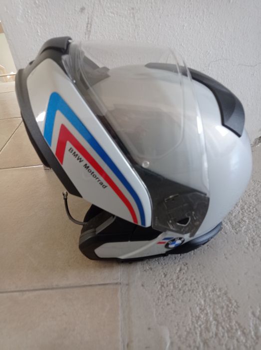 Capacete BMW com intercomunicador integrado tamanho 52/53