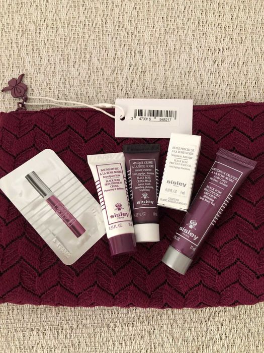 Sisley - zestaw Black Rose + kosmetyczka + pudełko prezentowe