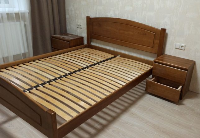 Ліжко дерев'яне Barcelona з Вільхи або Ясена. Кровать деревянная.