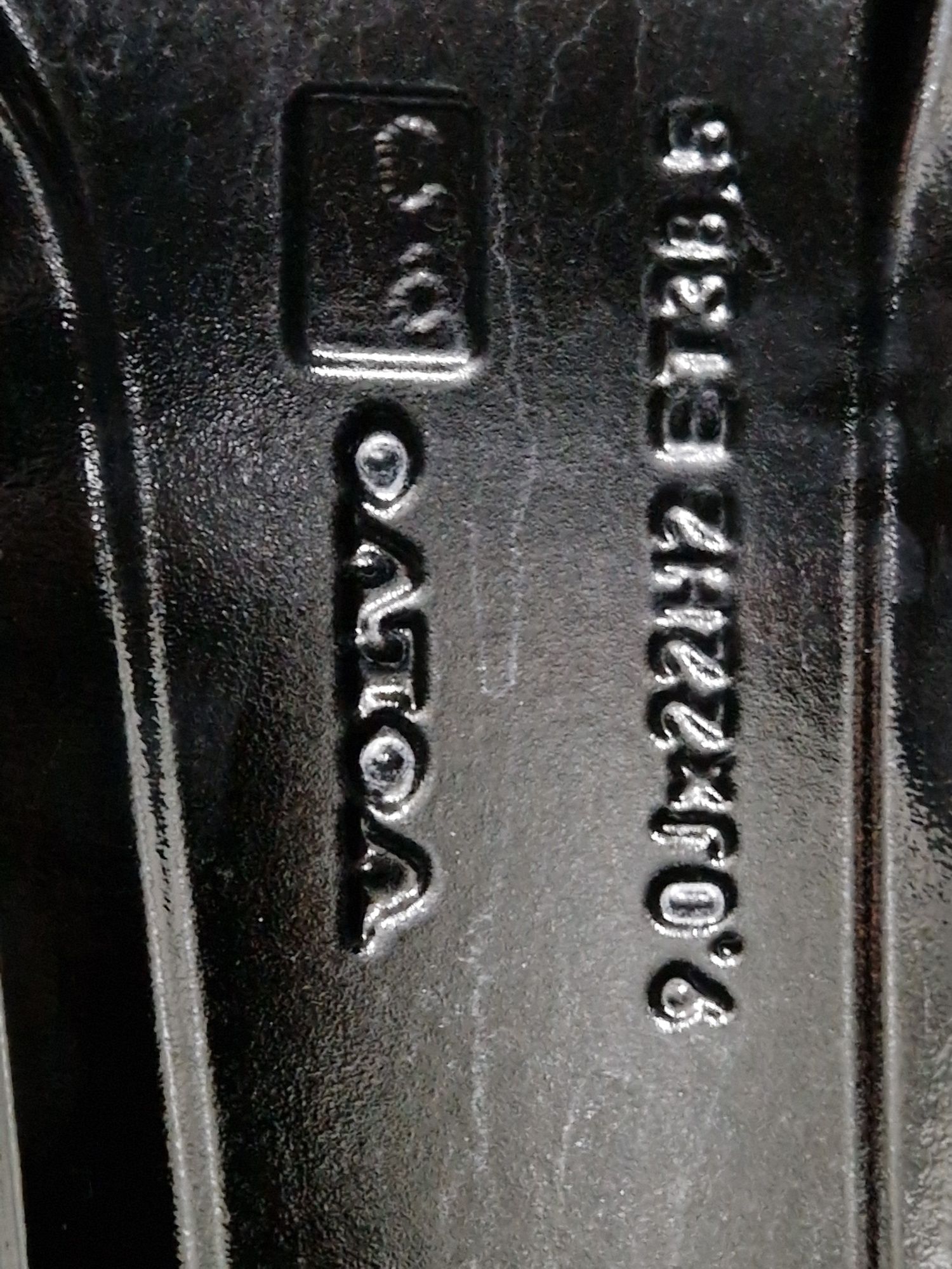 Oryginalne Felgi Volvo XC-90 22cale 9J 5x108 et38,5 Jak Nowe