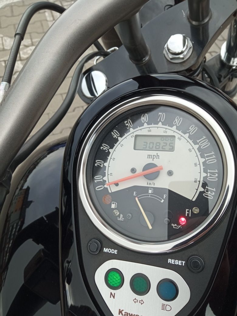Kawasaki VN 900 Custom