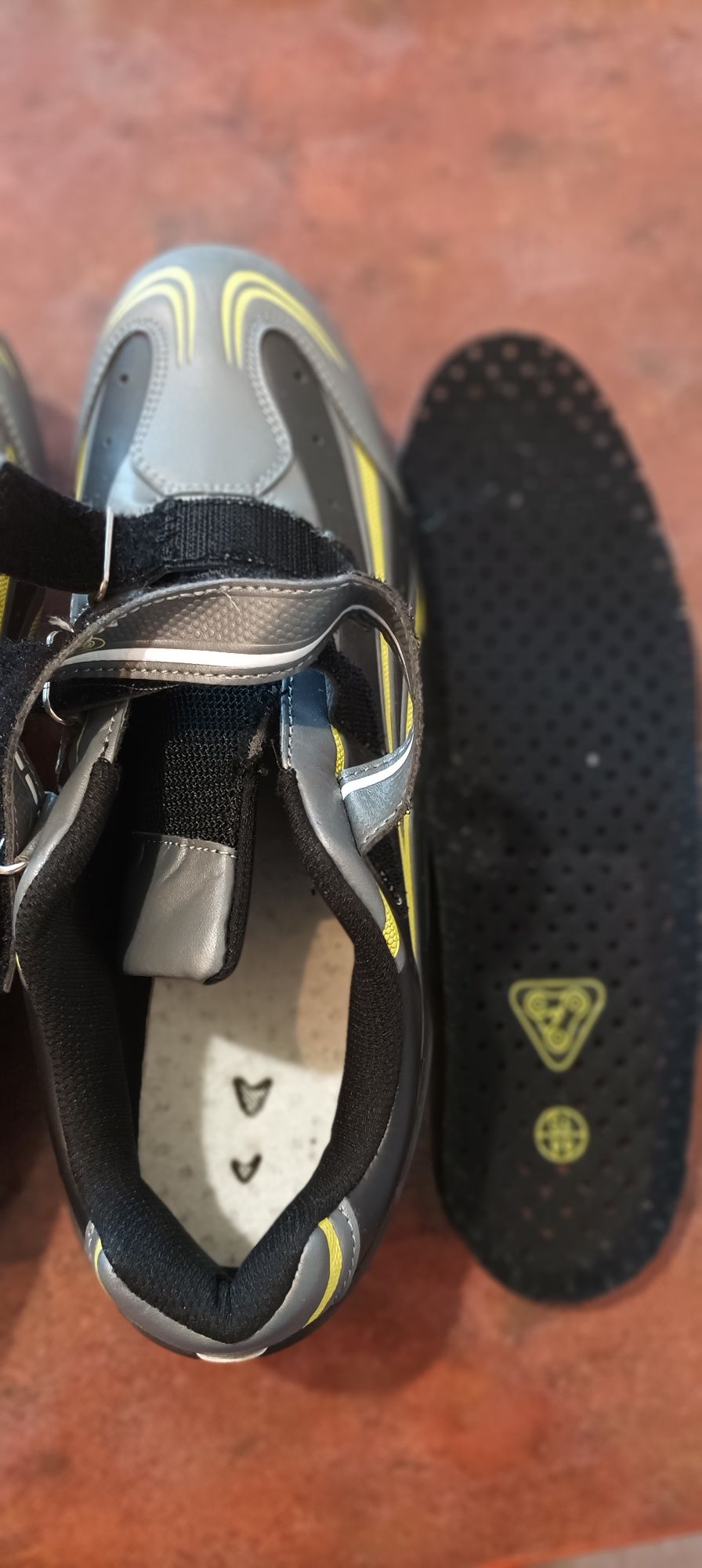 Buty rowerowe nr 44 stan bdb