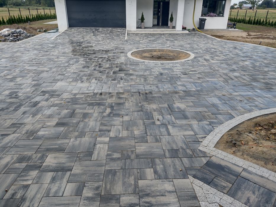 Układanie Kostki Brukowej/ Ogrodzenia