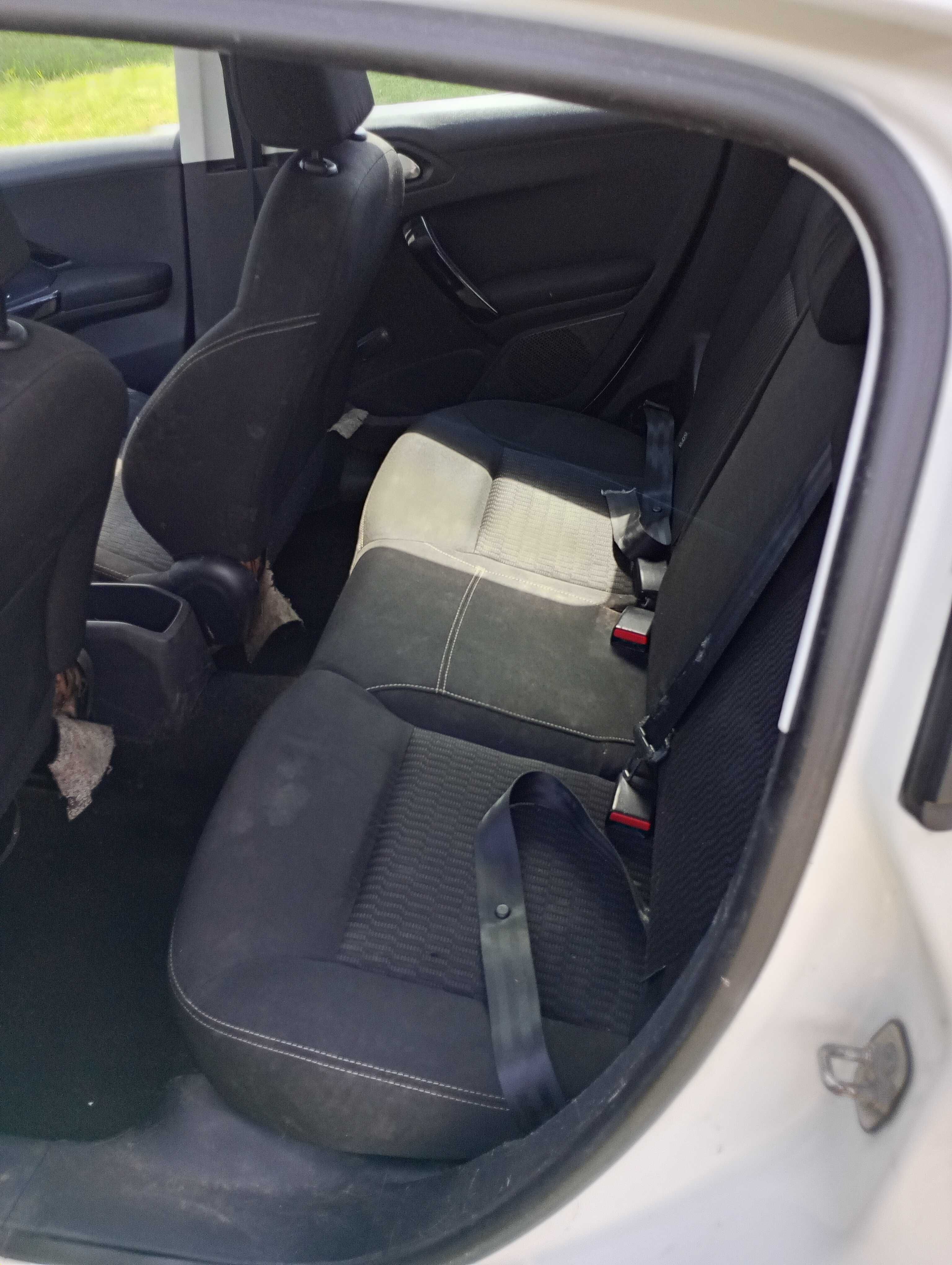 Peugeot 208  1.0 VTI