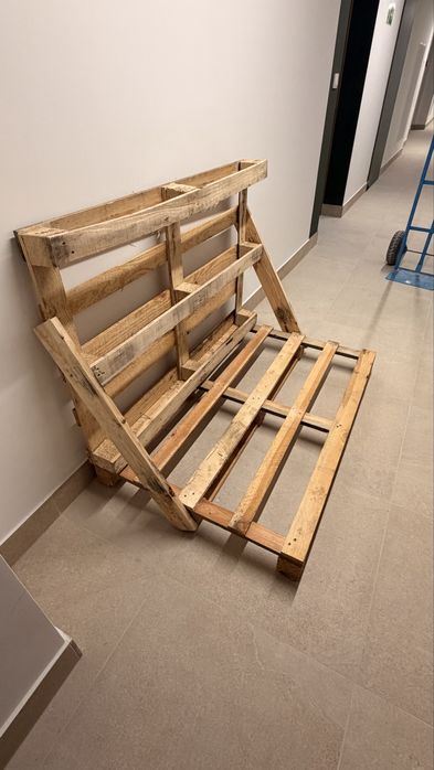 Siedzisko z palet - oddam za darmo