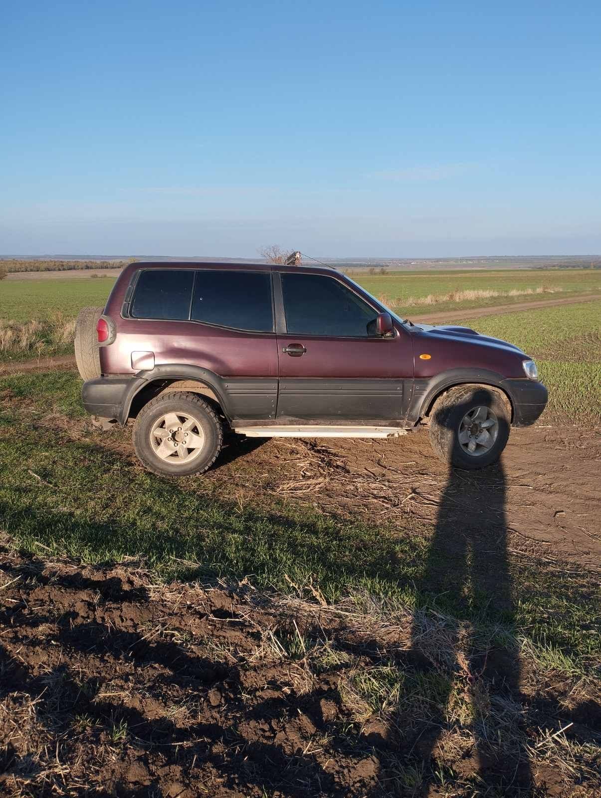 Продам нісан тірано 2