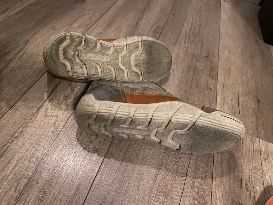 Buty sportowe Ecco 43 męskie