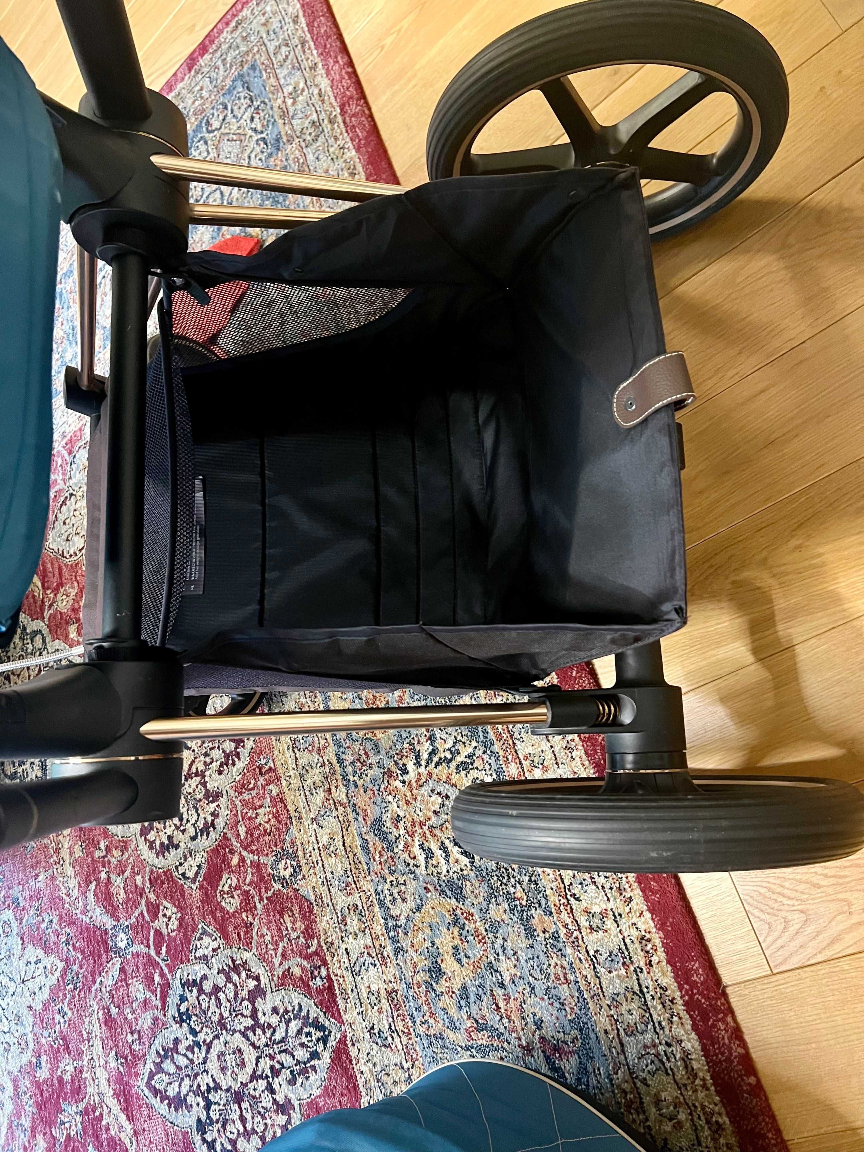 Cybex Priam, stelaż Gold Rose, tapicerka blue mountain
