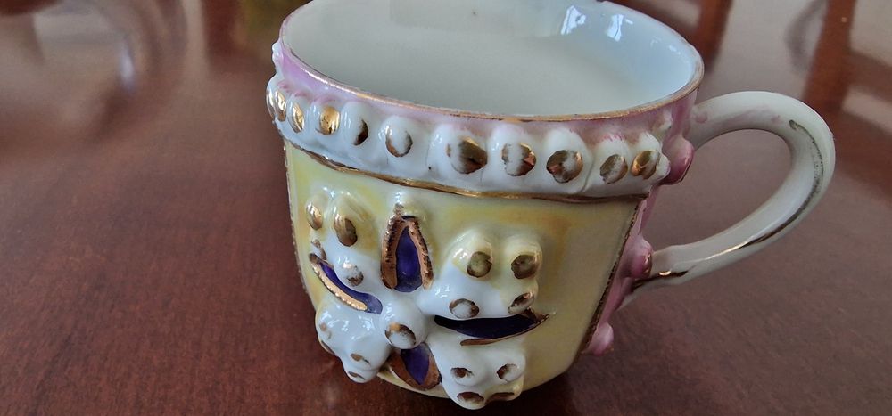Porcelanas antigas de colecção