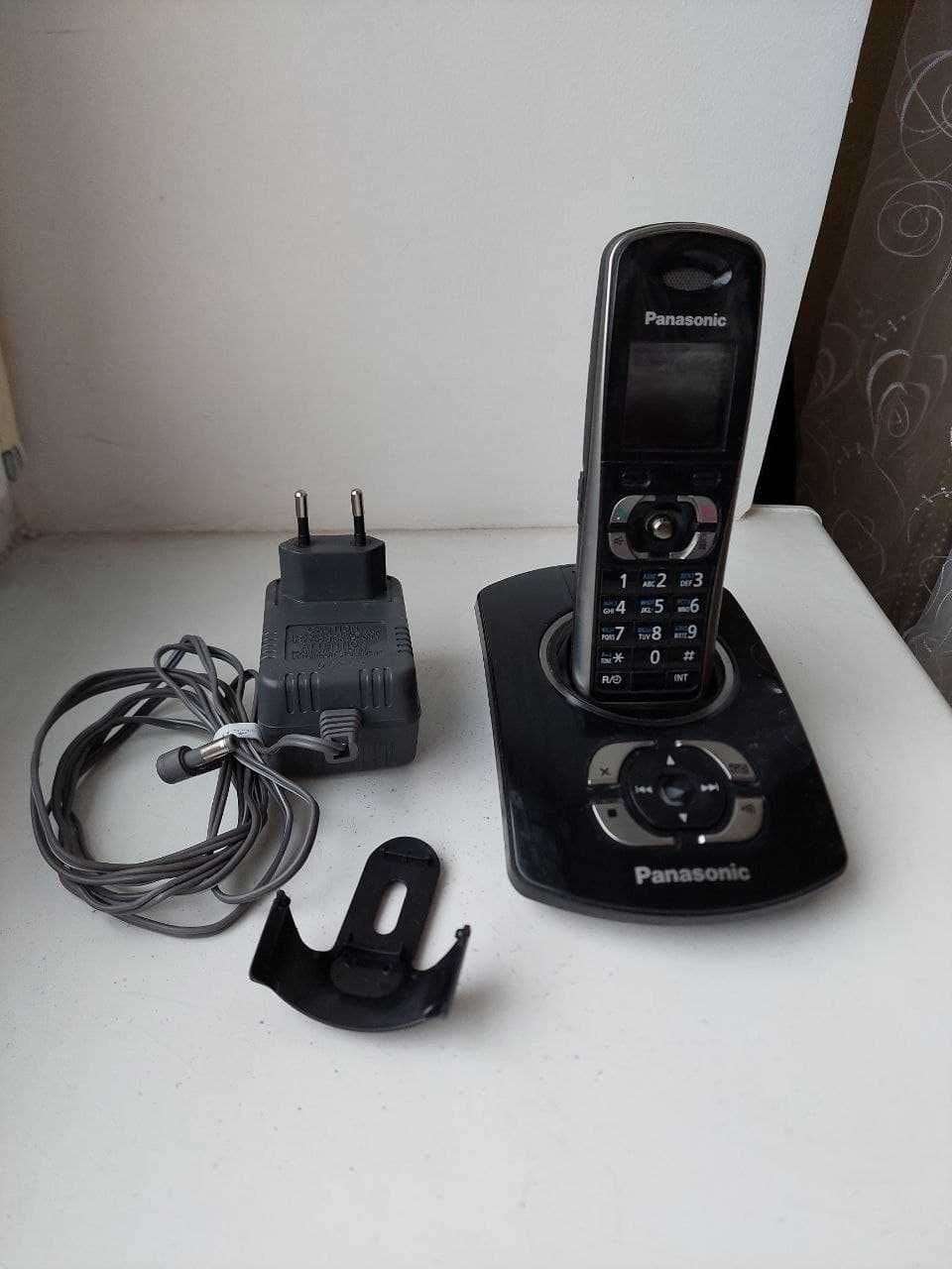 Радіотелефон Panasonic KX-TG8321