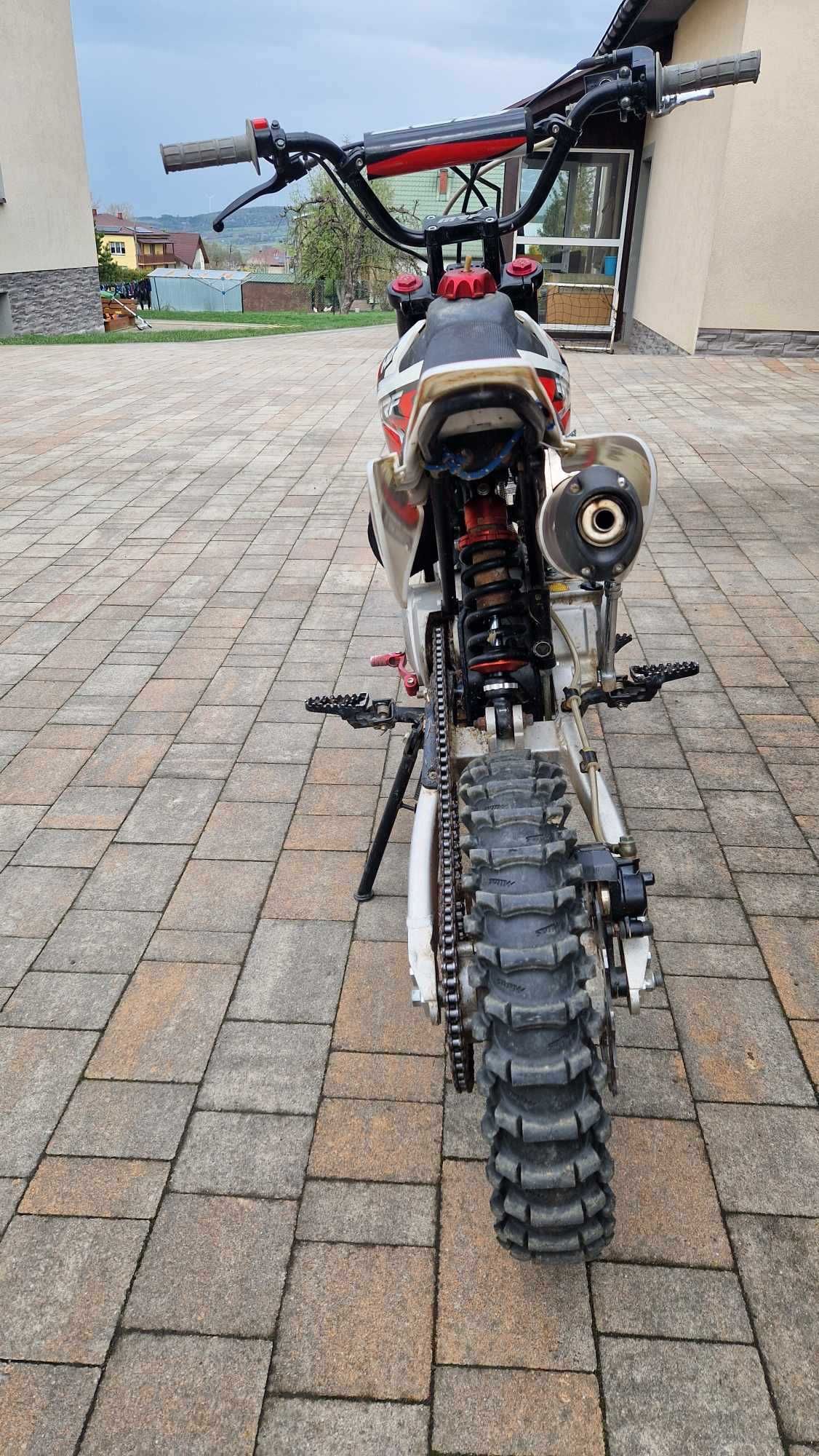 Pitbike mrf 140 hq