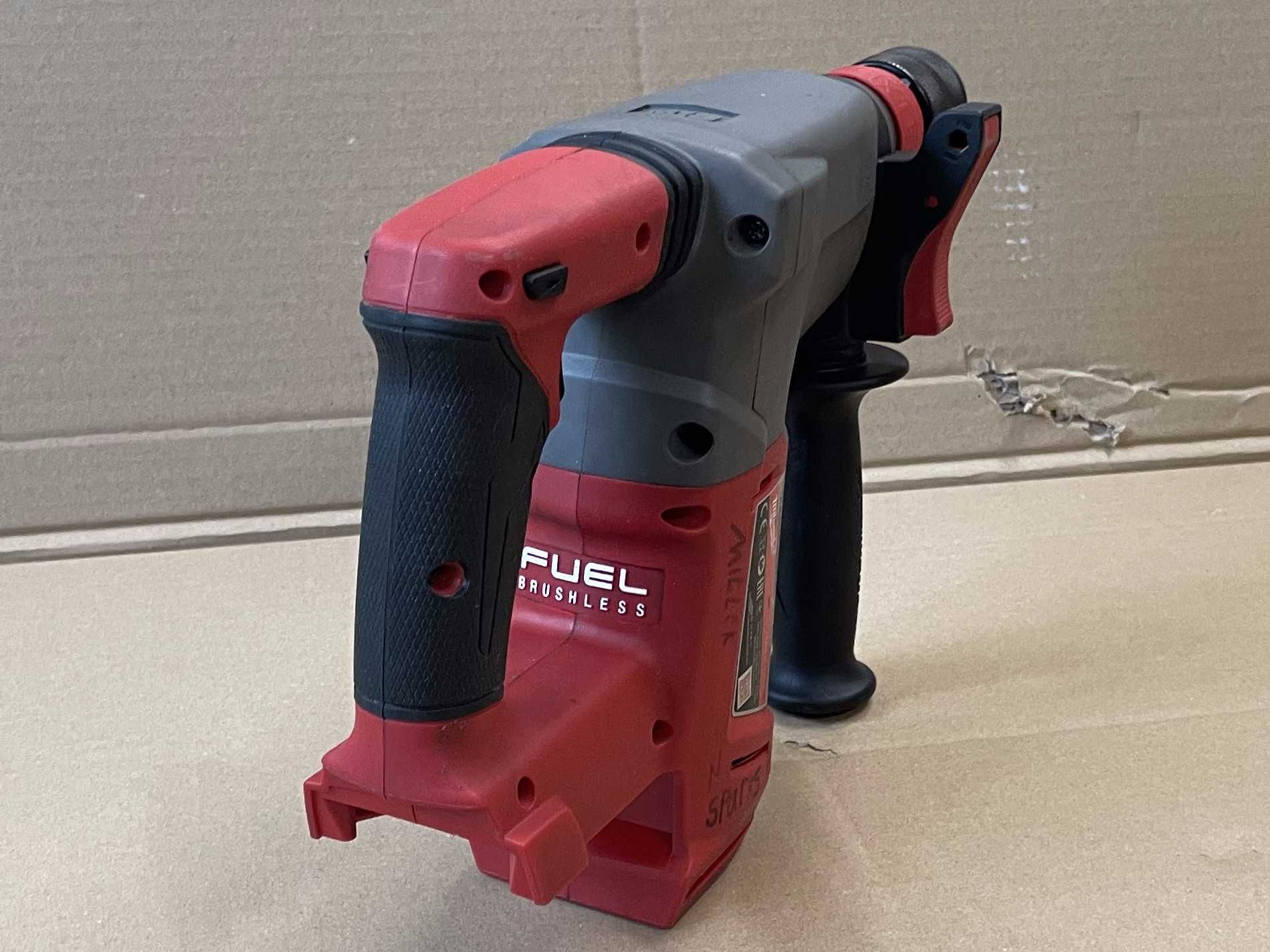 Młot udarowy Młotowiertarka 2,5J  Milwaukee M18 CHX