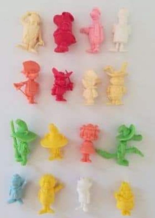 4 Coleções Bonecos gelados Olá anos 60