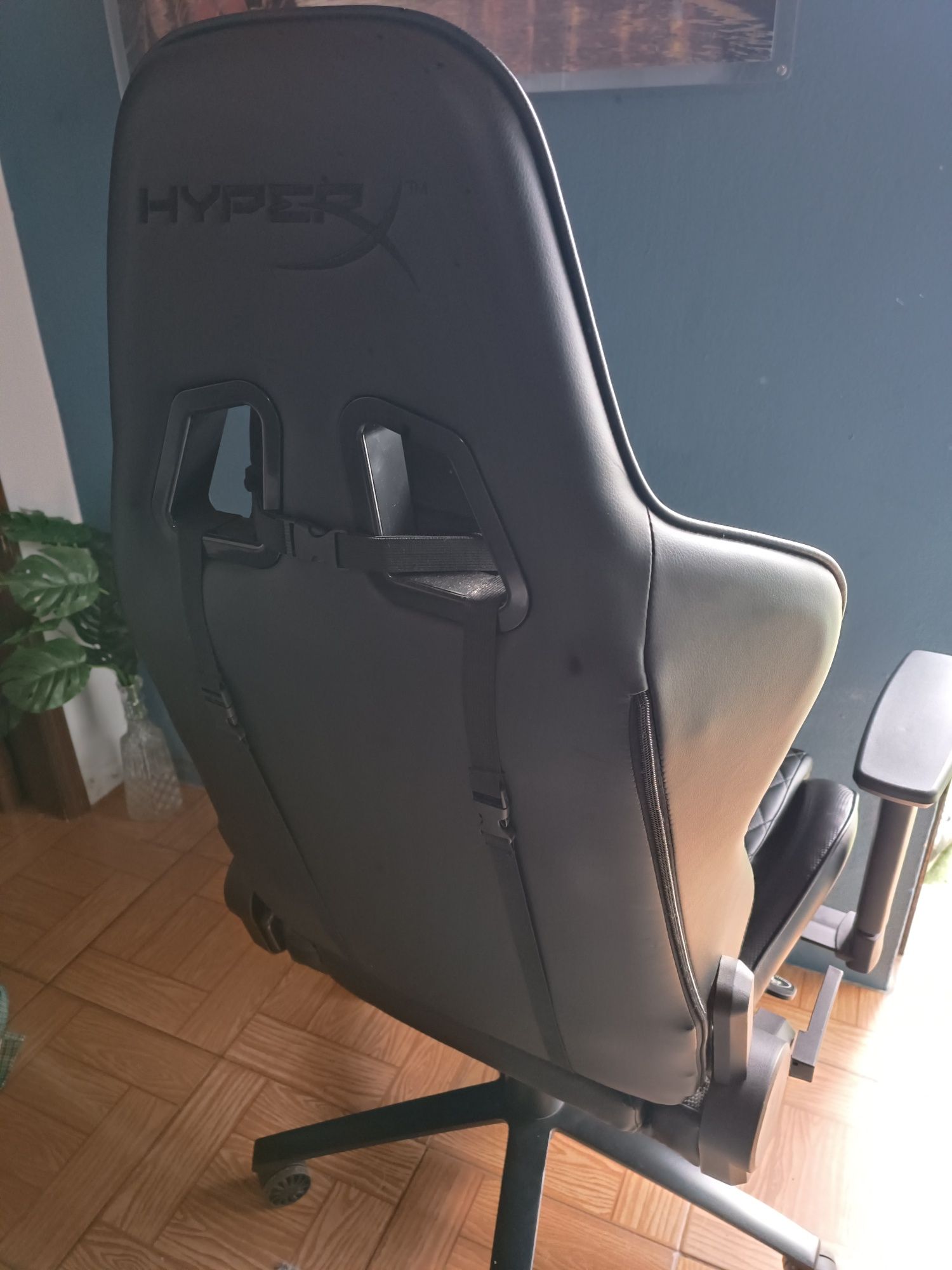 Cadeira Gamer HyperX