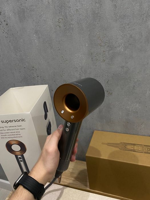 Фен Dyson supersonic hd07