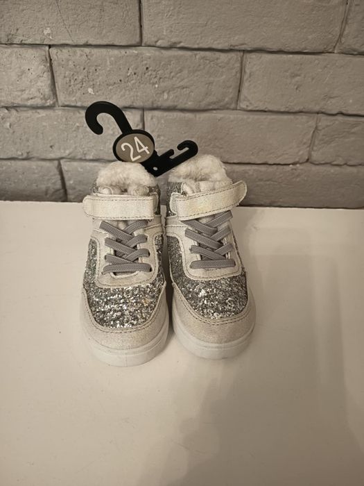 Nowe buty ocieplane za kostke brokatowe 24