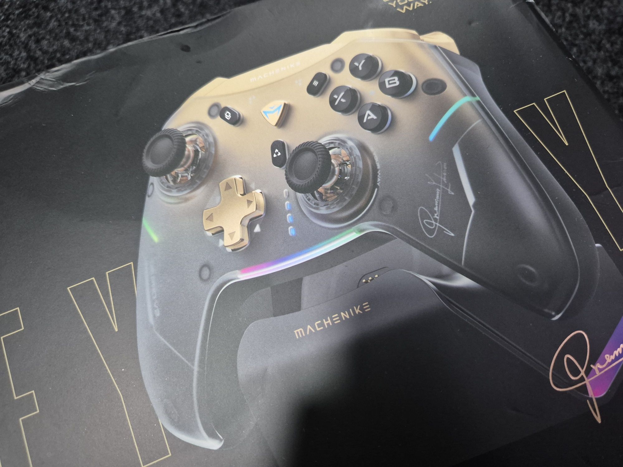 Comando MACHENIKE G5 Pro V2, na edição "Premium Edition"
​Capacidade